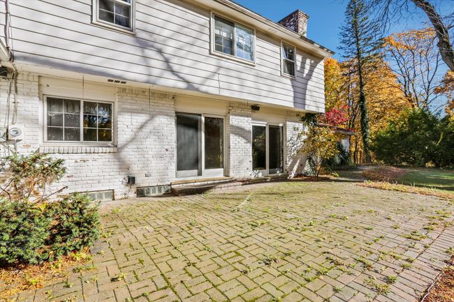 Back Patio | Image 27