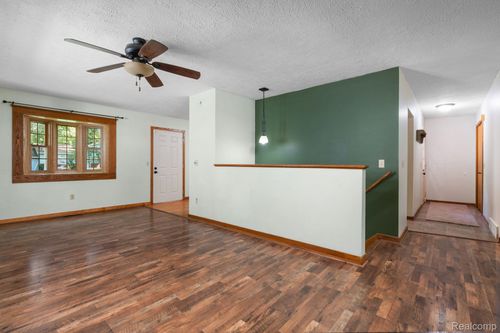 1771 Baker St, Haslett, MI, 48840-8278 | Card Image