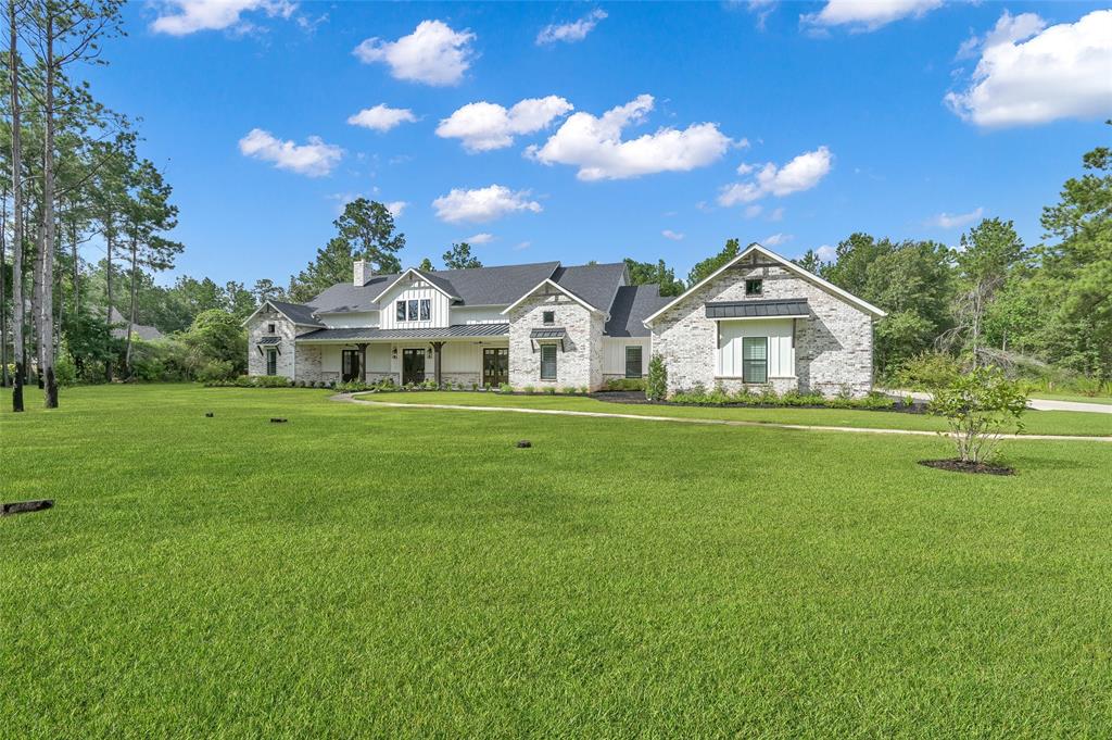Crown Ranch Blvd, Montgomery, TX 77316
