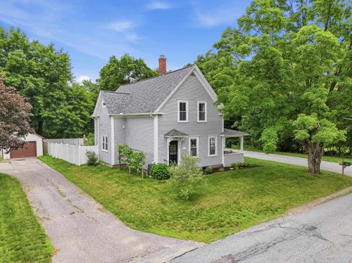 15 Crosby St, Milford, NH, 03055-4710 | Card Image