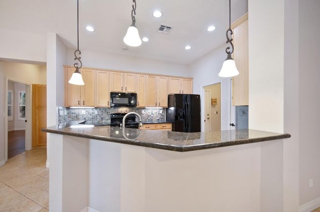 12040 Gold Arbor Ln, House other with 3 bedrooms, 2 bathrooms and null parking in Gold River CA | Image 22