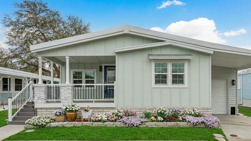 108 Dolphin Dr E, OLDSMAR, FL, 34677-2512 | Card Image