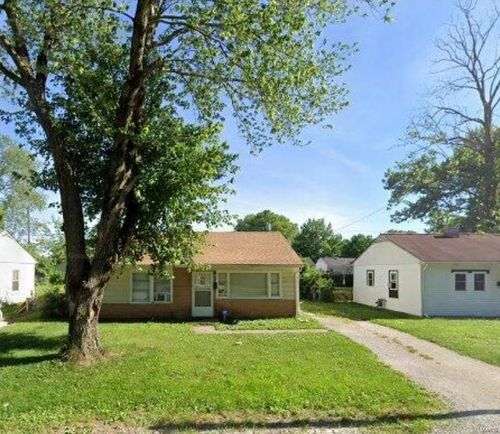12 Agnes Dr, East Saint Louis, IL, 62206-2714 | Card Image