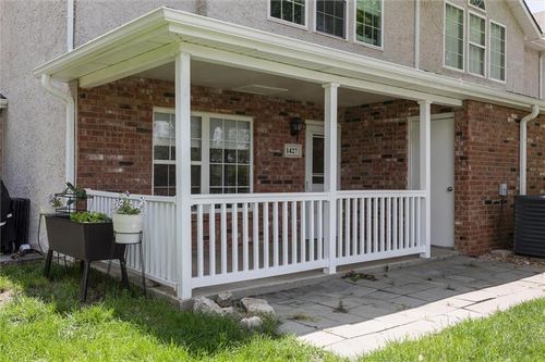 1427 E 120th St, Olathe, KS, 66061-9505 | Card Image