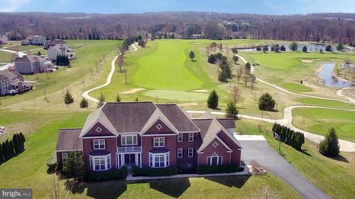 412 Mercer Dr, DOWNINGTOWN, PA, 19335-4949 | Card Image