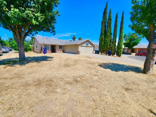 700 Lacross Ct, Modesto, CA, 95351 | Card Image