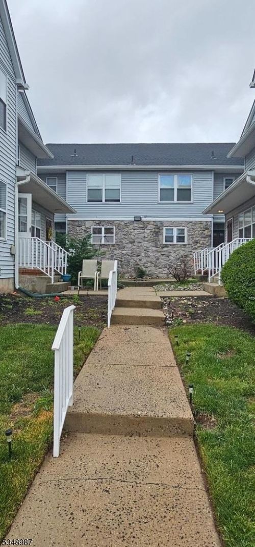 316 Ventnor Ct, Piscataway, NJ, 08854-2195 | Card Image