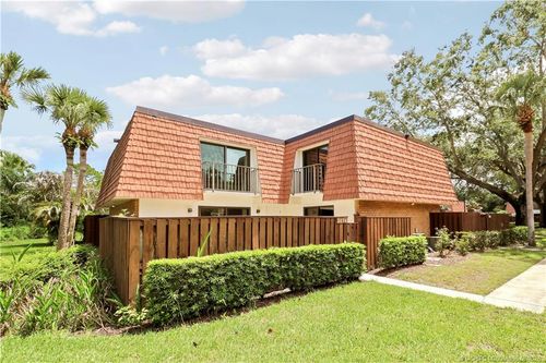 3074 Sw Sunset Trace Cir, Palm City, FL, 34990-2633 | Card Image