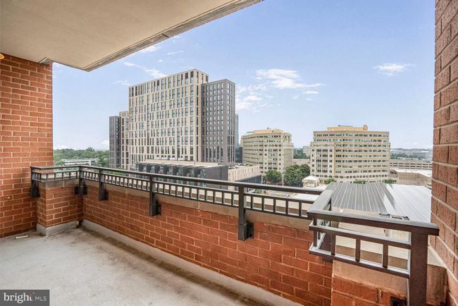 UNIT-1106 - 1830 Fountain Dr, Condo with 2 bedrooms, 2 bathrooms and null parking in RESTON VA | Image 27