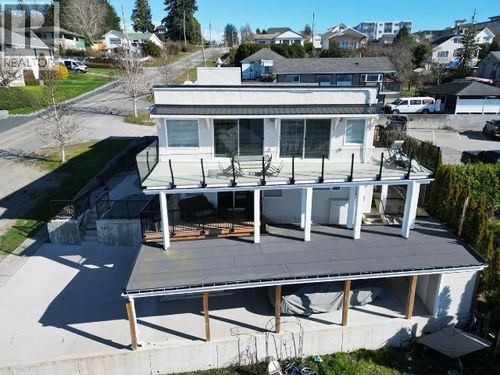 6848 Courtenay St, Powell River, BC, V8A1X2 | Card Image