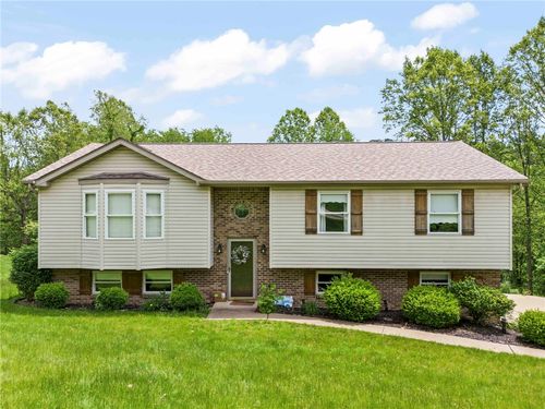 290 Annuity Dr, Washington, PA, 15301-9032 | Card Image