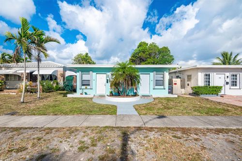 926-924 N 16th Ave, Hollywood, FL, 33020-3735 | Card Image
