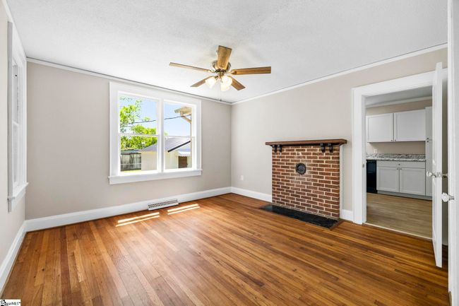 202 E Green St, House other with 4 bedrooms, 2 bathrooms and null parking in Iva SC | Image 18