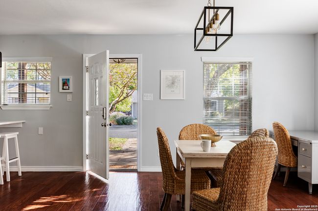 5214 Valley Oak Dr, House other with 3 bedrooms, 3 bathrooms and null parking in Austin TX | Image 5