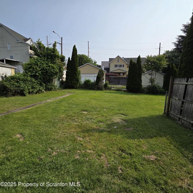 Rear | Image 13