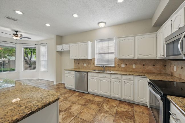 2521 Timber Ridge Ln, House other with 5 bedrooms, 4 bathrooms and null parking in Flower Mound TX | Image 18