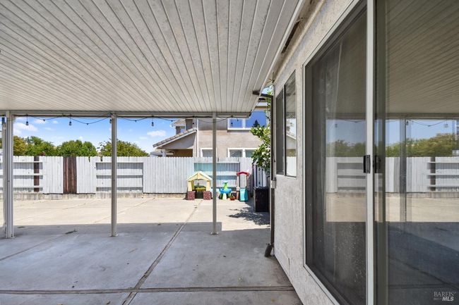 2928 Candleberry Way, House other with 4 bedrooms, 2 bathrooms and 3 parking in Fairfield CA | Image 46