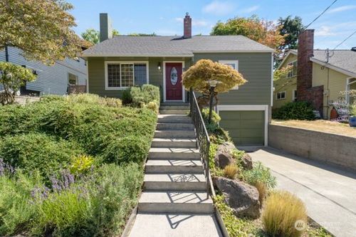 7336 11th Ave Nw, Seattle, WA, 98117-4141 | Card Image