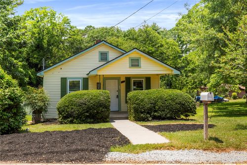 209 Moore Ave, Walhalla, SC, 29691-2050 | Card Image