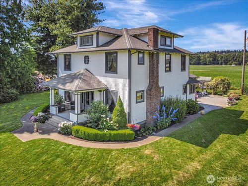 4205 204th St Ne, Arlington, WA, 98223-8264 | Card Image