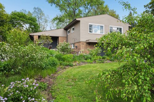 6323 N Kirkwood Ave, Chicago, IL, 60646-4409 | Card Image