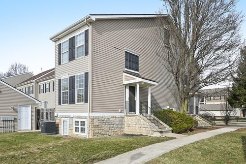 6395 Nottinghill Trail Dr, Canal Winchester, OH, 43110-7006 | Card Image