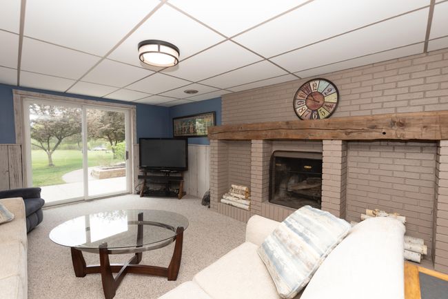 47233 County Road 380, House other with 5 bedrooms, 3 bathrooms and null parking in Grand Junction MI | Image 28