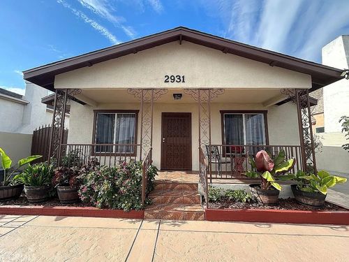 2931 Flower St, Huntington Park, CA, 90255-6113 | Card Image