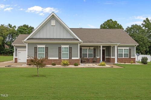 185 Planters Ln, Coats, NC, 27521-8616 | Card Image