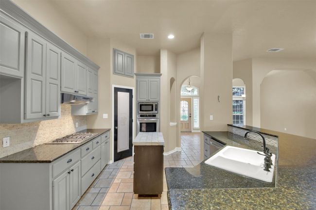 2300 Willow Ln, House other with 3 bedrooms, 2 bathrooms and 4 parking in Taylor TX | Image 16