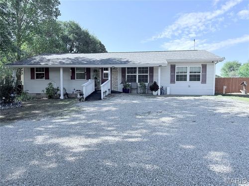 22851 Pleasant Dr, Lebanon, MO, 65536-5132 | Card Image