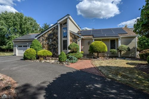 6 Steeple Dr, Hillsborough, NJ, 08844-2919 | Card Image