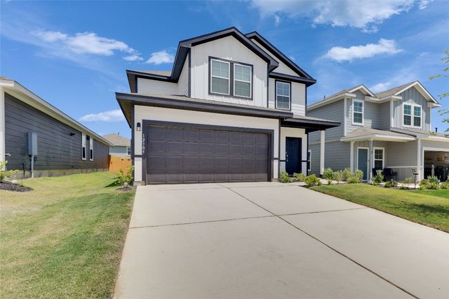12305 Bulldogger Bnd, House other with 4 bedrooms, 3 bathrooms and 4 parking in Mustang Ridge TX | Image 33