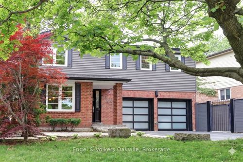 266 Mohawk Rd, Oakville, ON, L6L6C3 | Card Image