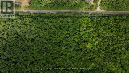 2750 Muskoka 117 Road, Lake of Bays (Mclean), ON, P0B1A0 | Card Image