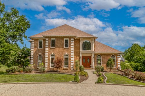 70 Raleigh Ct, Danville, KY, 40422-1797 | Card Image