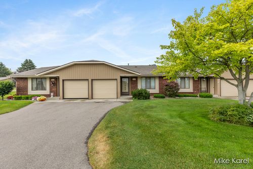 666 Waterview Ct Sw, Grandville, MI, 49418-9458 | Card Image