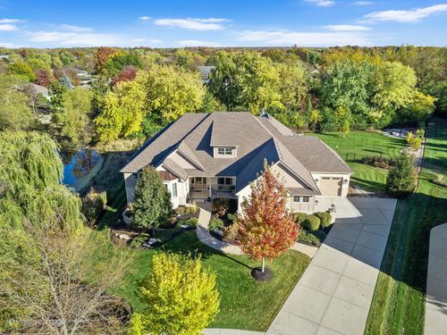8363 Waterview Ct, Burr Ridge, IL, 60527-5899 | Card Image