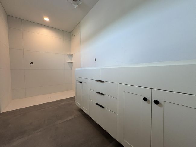 Primary Room-En Suite | Image 7