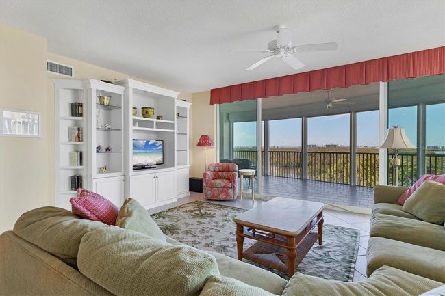 APT-604 - 393 N Point Rd, Condo with 3 bedrooms, 3 bathrooms and null parking in OSPREY FL | Image 14