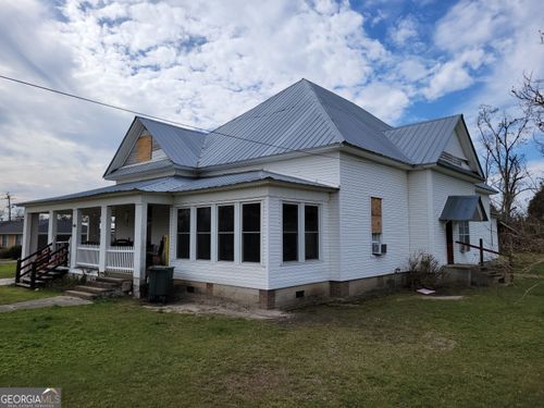29 Pine St, Hazlehurst, GA, 31539-6741 | Card Image