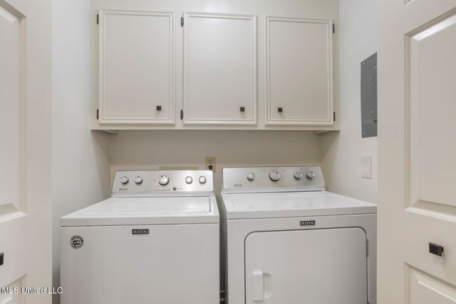 121 Kenbridge Ln-16 | Image 15