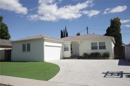 9012 Gladbeck Ave, Northridge, CA, 91324-4746 | Card Image