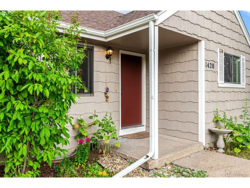 1420 S Sierra Dr, Castle Rock, CO, 80104-2273 | Card Image