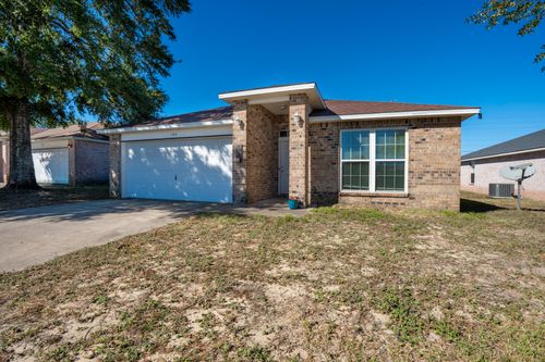 104 Sandstone Trl, Crestview, FL, 32539-5792 | Card Image