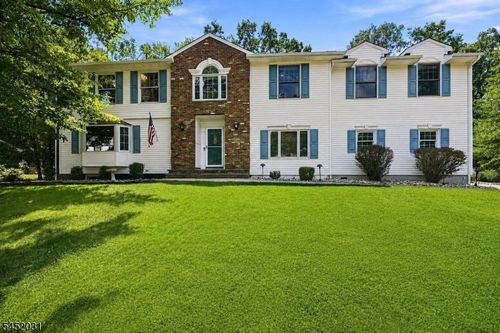 23 Beech Dr, Morris Plains, NJ, 07950-2401 | Card Image