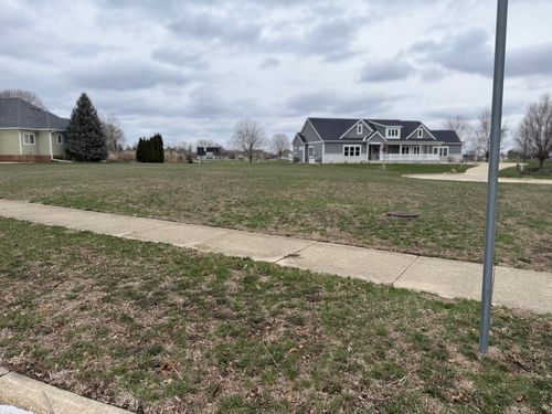 2814 Castlerock Dr, Urbana, IL, 61802-7249 | Card Image
