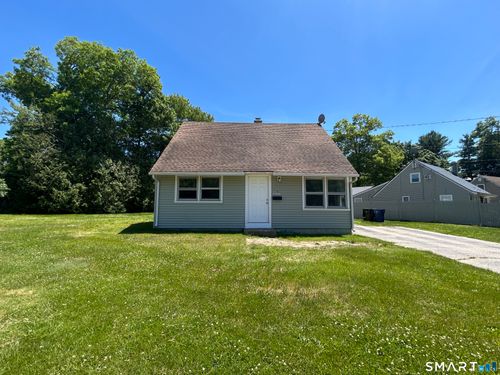 18 Lynwood Dr, Willimantic, CT, 06226-1345 | Card Image