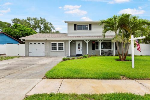 15437 Bedford Cir W, CLEARWATER, FL, 33764-7004 | Card Image