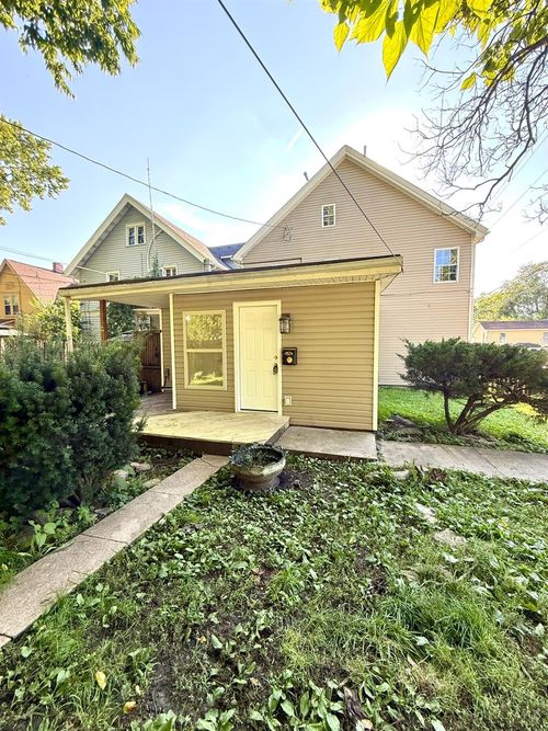 220 N Cherry St, Lebanon, OH, 45036-1820 | Card Image